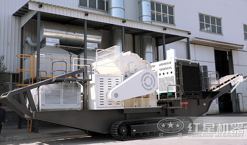 移動(dòng)制砂機(jī)，石料加工成機(jī)制砂