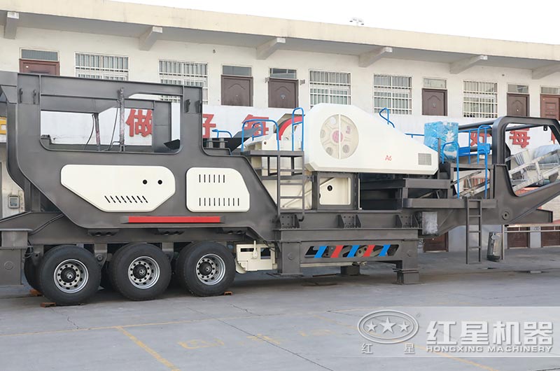 半掛輪胎式移動(dòng)破碎機(jī)圖片 半掛輪胎式移動(dòng)破碎機(jī)圖片