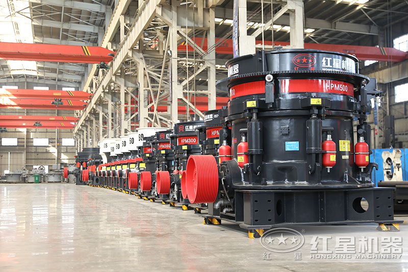 石子破碎機成套設(shè)備車間一角 石子破碎機成套設(shè)備車間一角