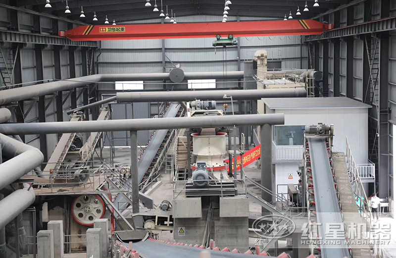 1060破碎機(jī)搭配圓錐破，日產(chǎn)量在3200噸左右