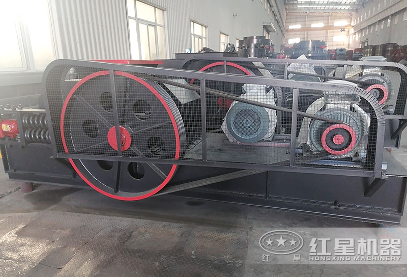 紅星對輥式破碎機車間現(xiàn)貨 紅星對輥式破碎機車間現(xiàn)貨