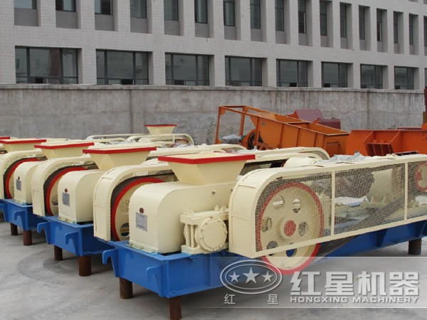 水泥對(duì)輥破碎機(jī) 水泥對(duì)輥破碎機(jī)