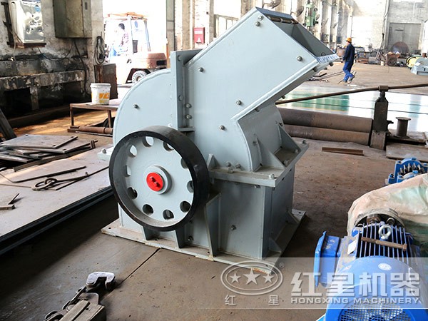 鵝卵石錘式破碎機(jī) 鵝卵石錘式破碎機(jī)