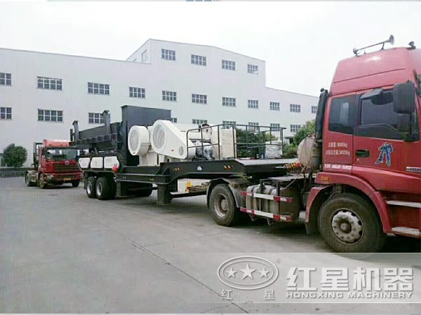 車載粉石機(jī)發(fā)貨圖 車載粉石機(jī)發(fā)貨圖