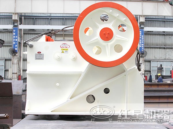 鄂式破碎機(jī) 鄂式破碎機(jī)