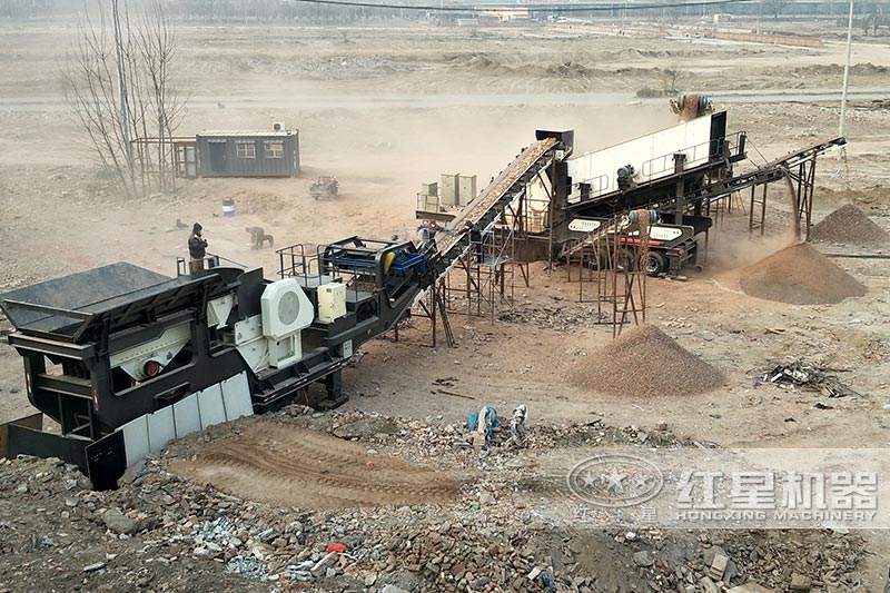 移動破石機現(xiàn)場 移動破石機現(xiàn)場