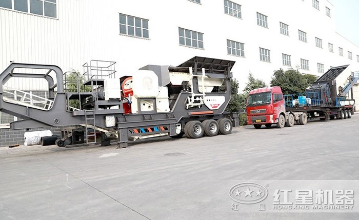 輪胎式車載移動粉碎機(jī) 輪胎式車載移動粉碎機(jī)