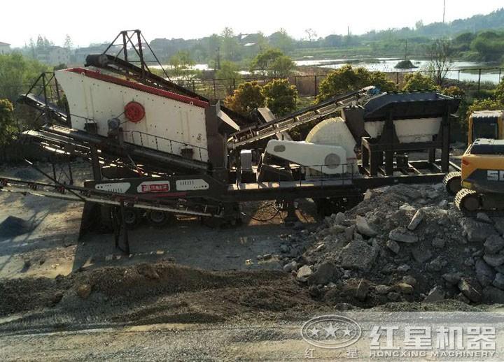 三合一移動重錘破碎站 三合一移動重錘破碎站