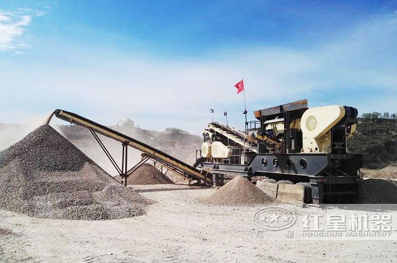 大型石料生產(chǎn)線現(xiàn)場 大型石料生產(chǎn)線現(xiàn)場