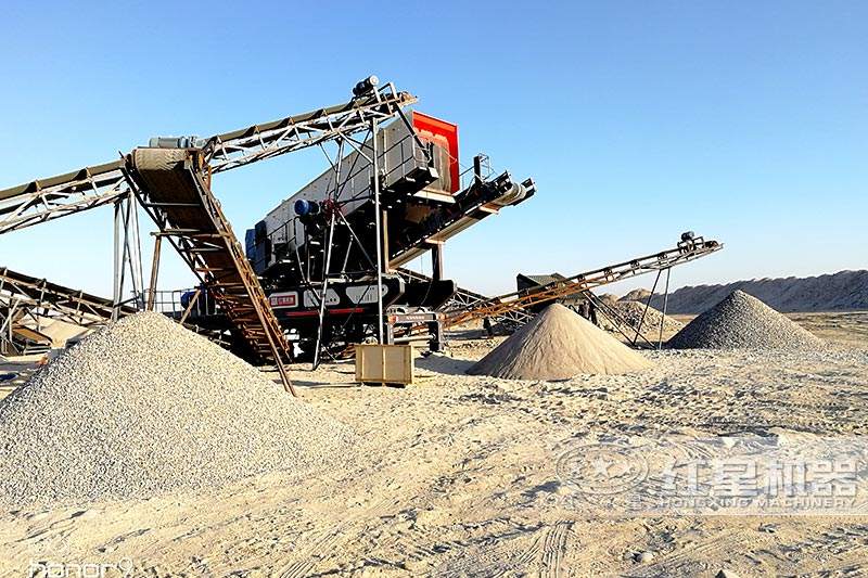 可移動(dòng)式立軸沖擊式制砂機(jī)成品現(xiàn)場