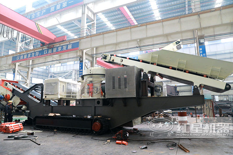 履帶式建筑垃圾破碎機，搭配圓錐破