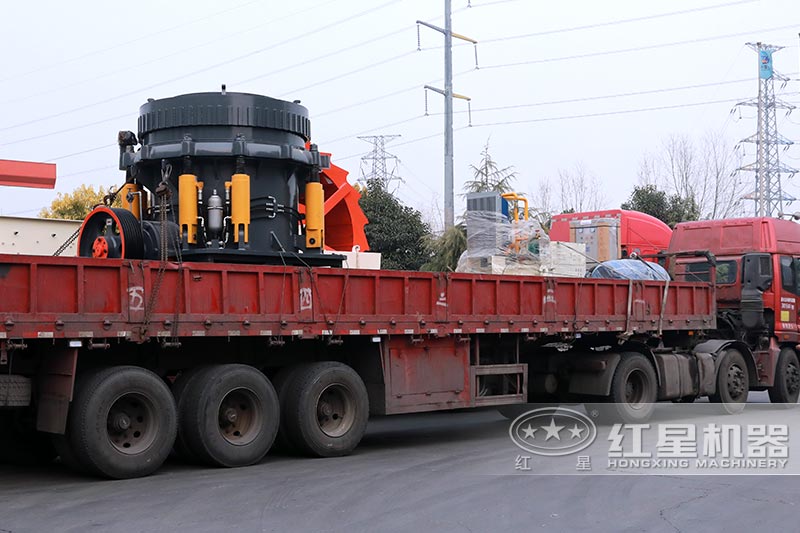 HP300圓錐破碎機(jī)發(fā)貨中。。