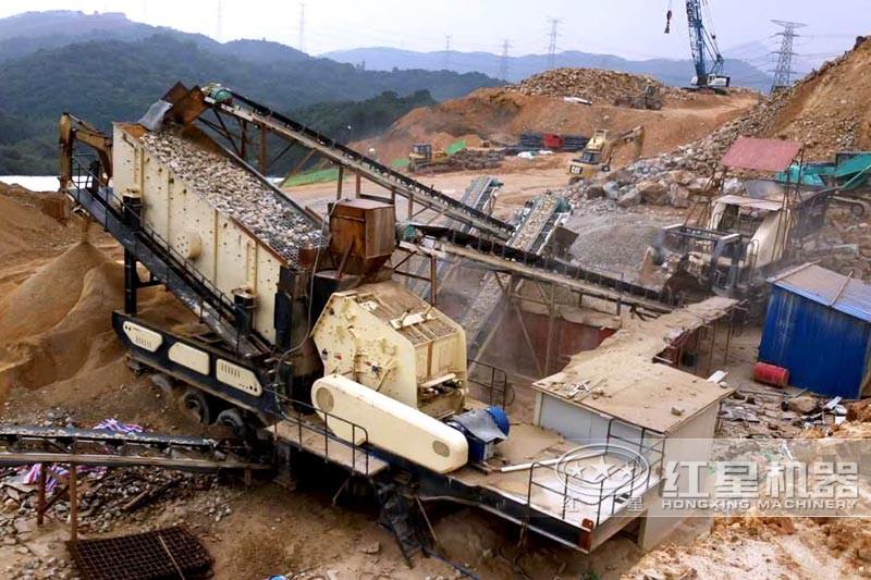 大型破碎、制砂加工現(xiàn)場