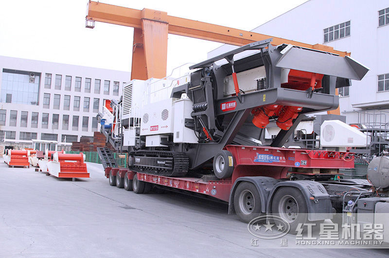 履帶式移動(dòng)破碎機(jī)發(fā)貨現(xiàn)場(chǎng)-現(xiàn)貨快發(fā)，全國(guó)配送