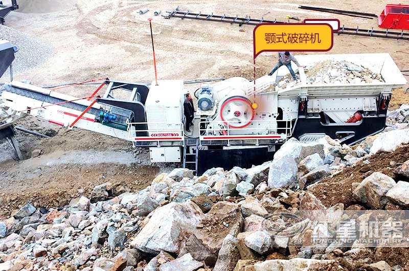 鄂破履帶式碎石機(jī)，粗碎大石塊破碎比大