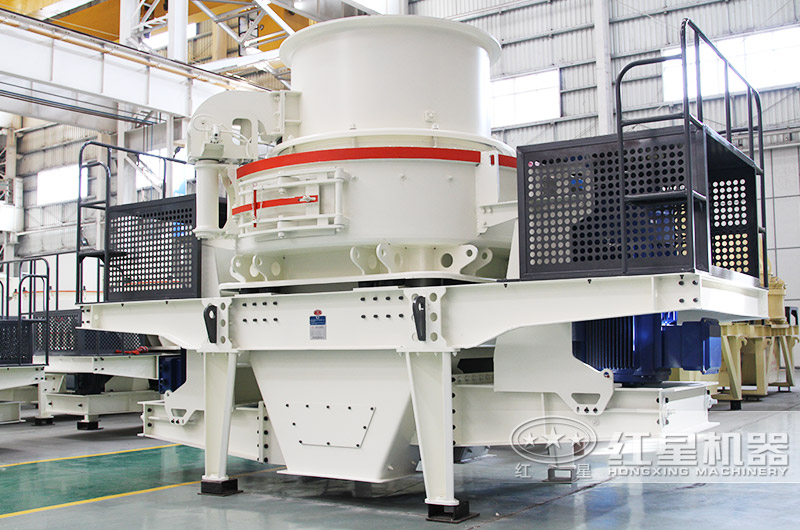 鵝卵石制沙成本多少？時(shí)產(chǎn)200噸鵝卵石碎沙機(jī)多少錢一臺(tái)？