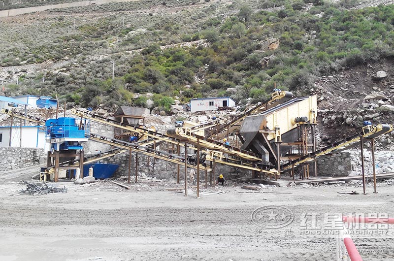 鵝卵石制沙成本多少？時(shí)產(chǎn)200噸鵝卵石碎沙機(jī)多少錢一臺(tái)？