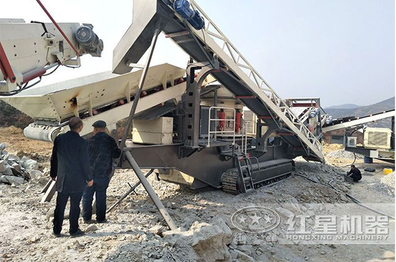 移動(dòng)砂石破碎設(shè)備價(jià)格多少？移動(dòng)砂石生產(chǎn)線有哪些優(yōu)勢(shì)？