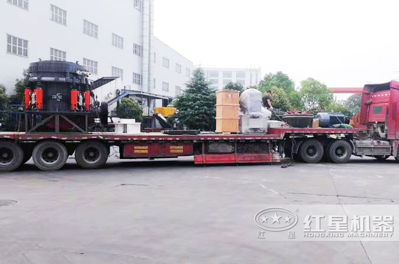 紅星碎石機價格合理，及時發(fā)貨