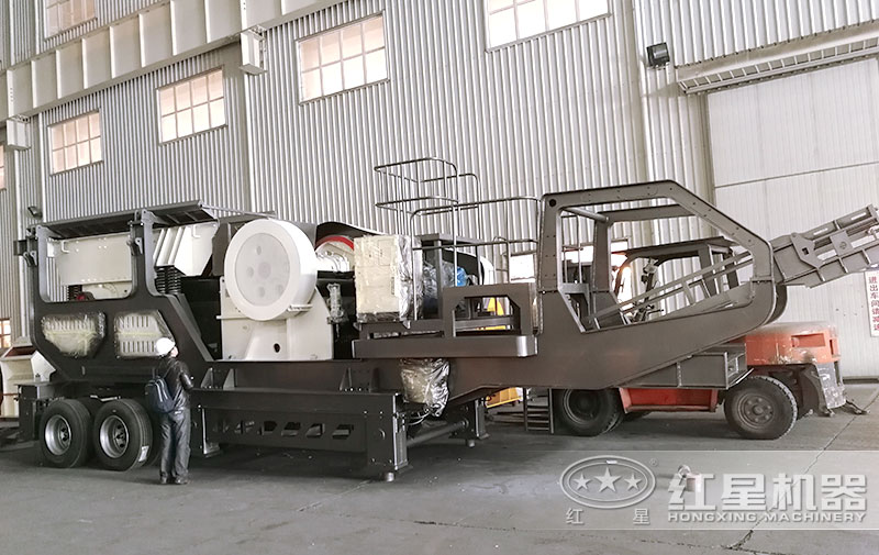 移動顎式破碎機(jī)