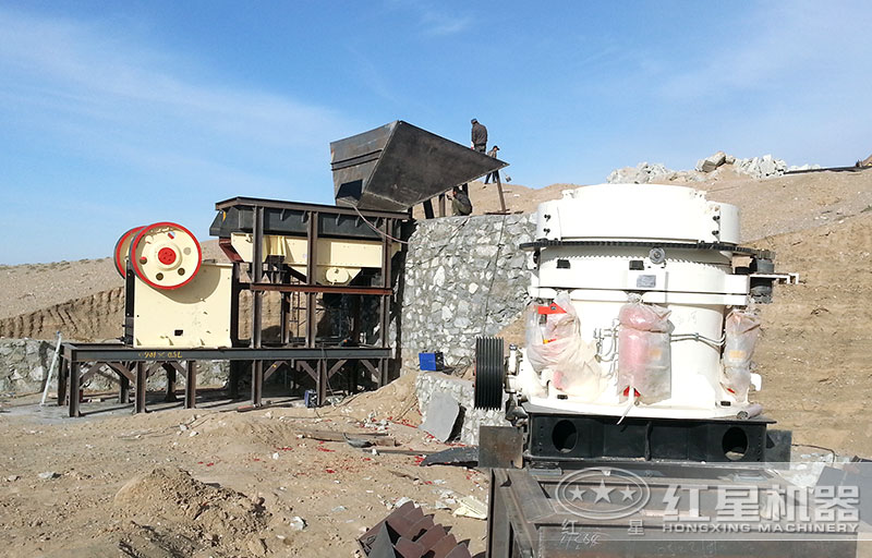 時產(chǎn)量50噸破碎生產(chǎn)線實(shí)拍